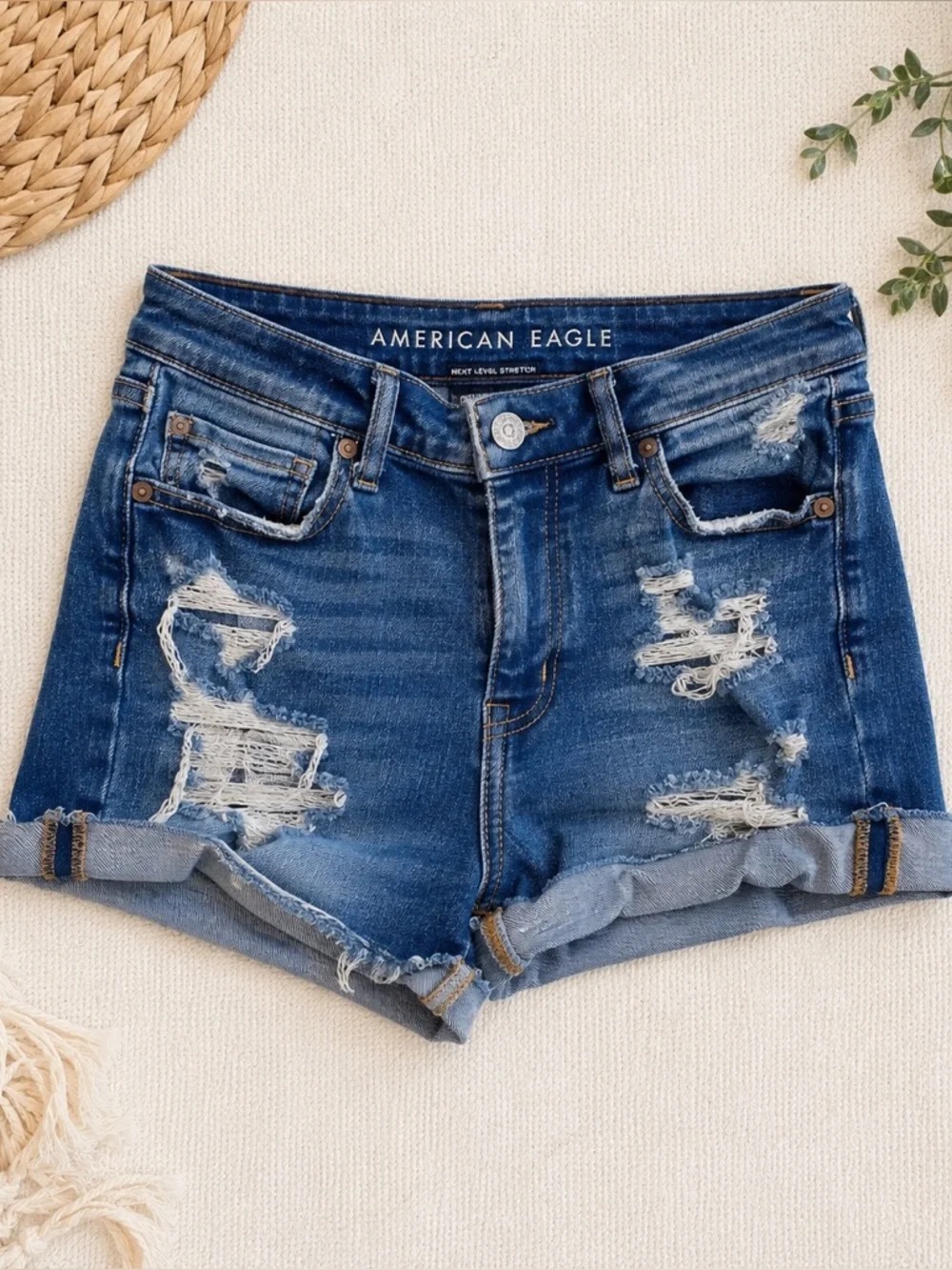 American Eagle Next Level Stretch Distressed Denim Shorts Size 4